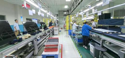 活力中國調研行&middot;萬千氣象看陜西丨8秒造整機與11秒5的&ldquo;精修&rdquo;:咸陽電子顯示產業鏈跑出&ldquo;加速度&rdquo;