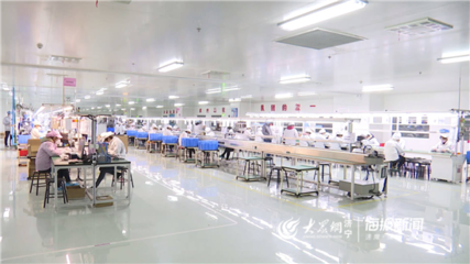 戰疫 濟寧在行動丨濟寧高新區海富電子穩妥復工 生產線馬力十足
